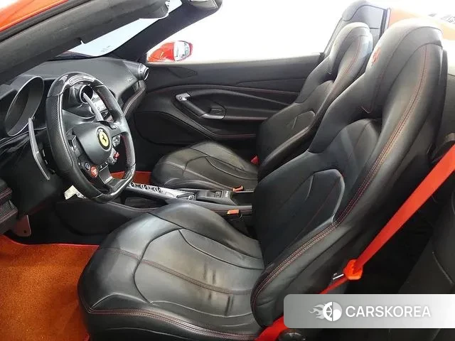 Ferrari F8 Spider id 3054667 из Кореи 17