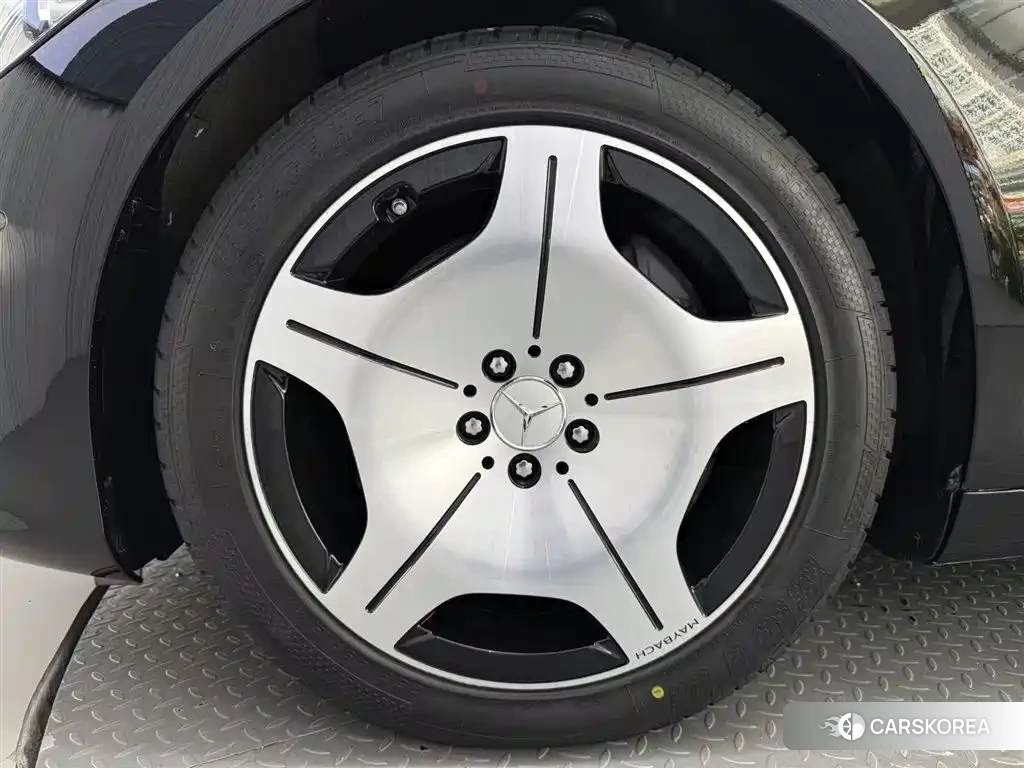 Mercedes-Benz Maybach S-Class id 4644706 из Китая 23