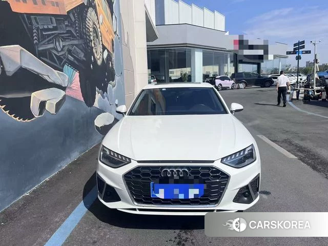 Audi A4L id 4341725 из Китая 7