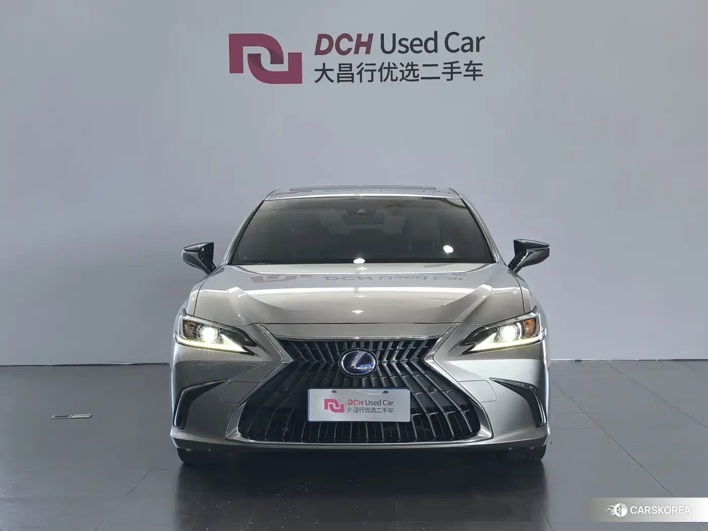 Lexus ES id 4680557 из Китая 14