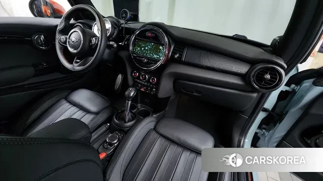 Mini Cooper S id 3090583 из Кореи 17