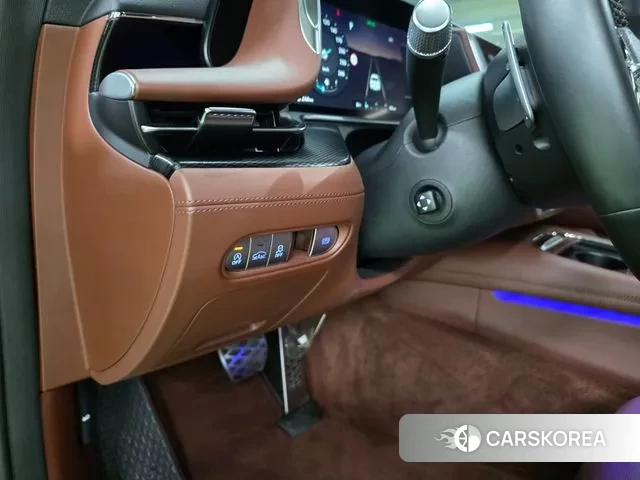 Genesis G90 (RS4) id 3043414 из Кореи 17