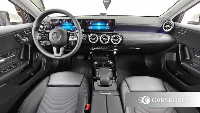 Mercedes-Benz A-Class W177 id 4688847 из Кореи 27