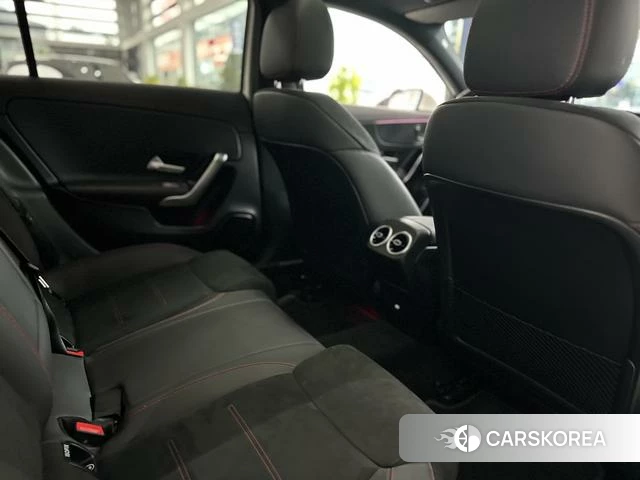 Mercedes-Benz Class A id 4297877 из Китая 12