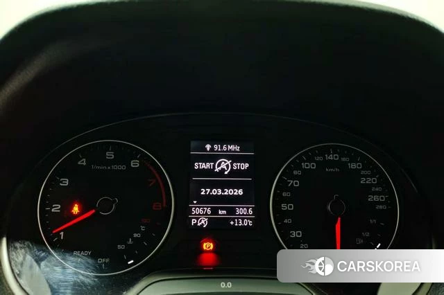 Audi Q2L id 3856332 из Китая 14