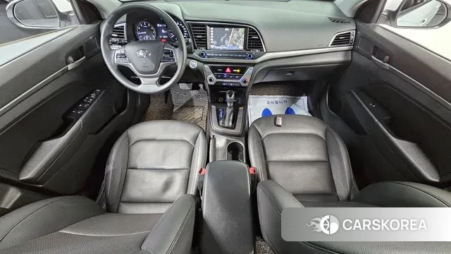 Hyundai Avante AD id 3687669 из Кореи 17