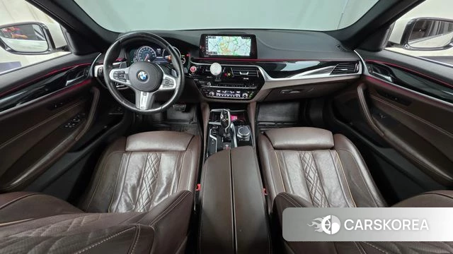BMW 5 Series (G30) id 4677884 из Кореи 17