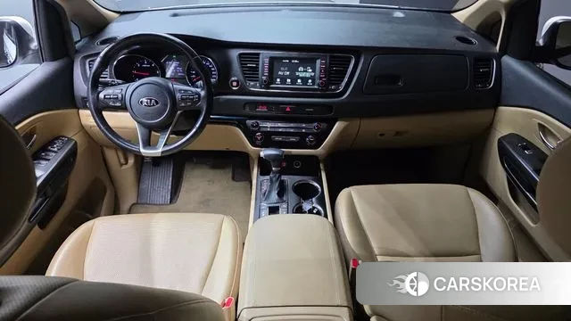 Kia The New Carnival id 3391216 из Кореи 17