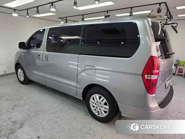 Hyundai The New Grand Starex id 3924628 из Кореи 16