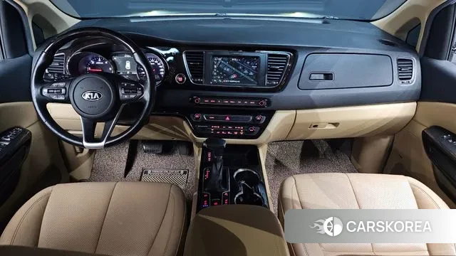 Kia The New Carnival id 3672825 из Кореи 17