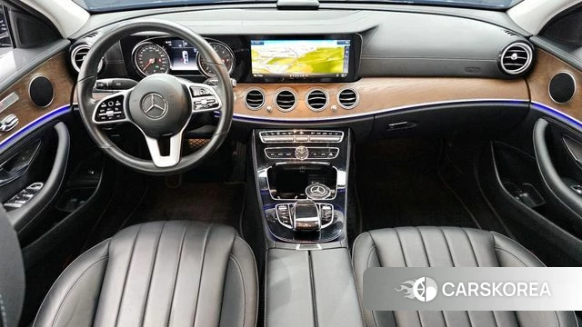 Mercedes-Benz E-Class W213 id 3966075 из Кореи 17