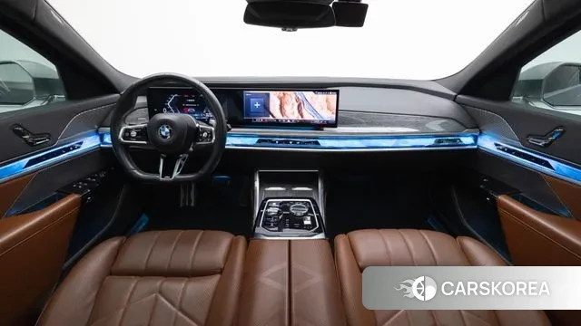 BMW 7 Series (G70) id 3576288 из Кореи 17