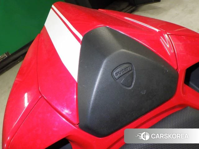 Проданный Ducati 899 PANIGALE id 3997219 из Японии, фото 21