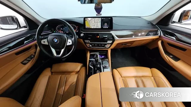 BMW 5 Series (G30) id 3095093 из Кореи 17