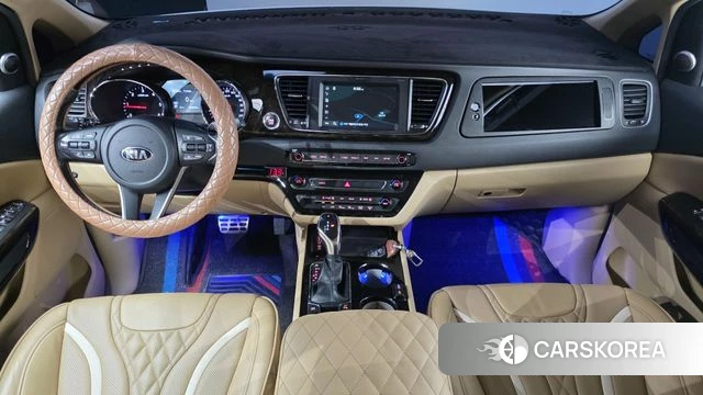 Kia The New Carnival id 4581977 из Кореи 17