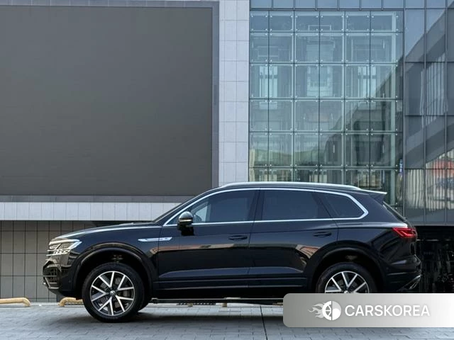 Volkswagen Touareg id 4399983 из Китая 7