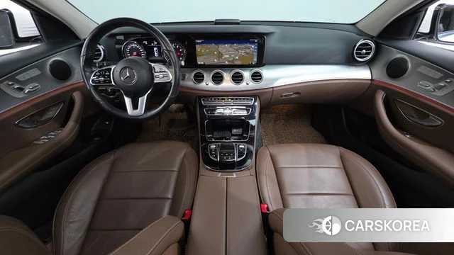 Mercedes-Benz E-Class W213 id 4770593 из Кореи 29