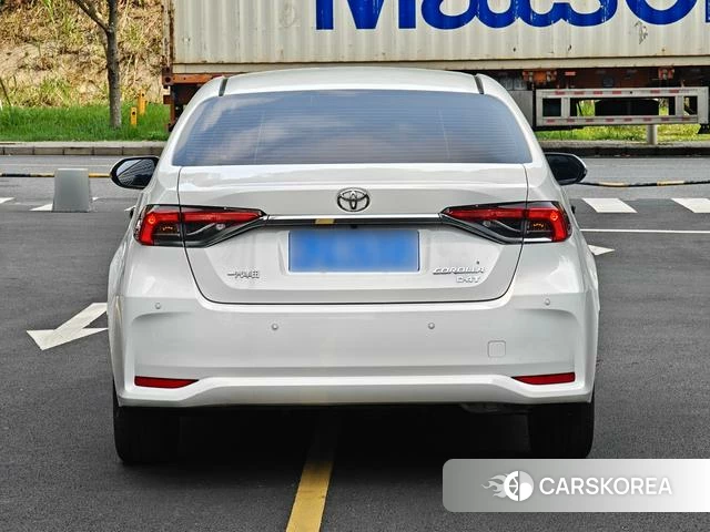 Toyota Corolla id 4301318 из Китая 7