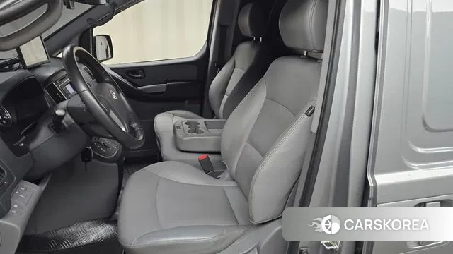 Hyundai The New Grand Starex id 3374758 из Кореи 17