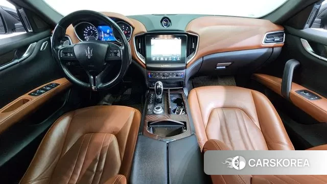 Maserati Ghibli id 3608265 из Кореи 17