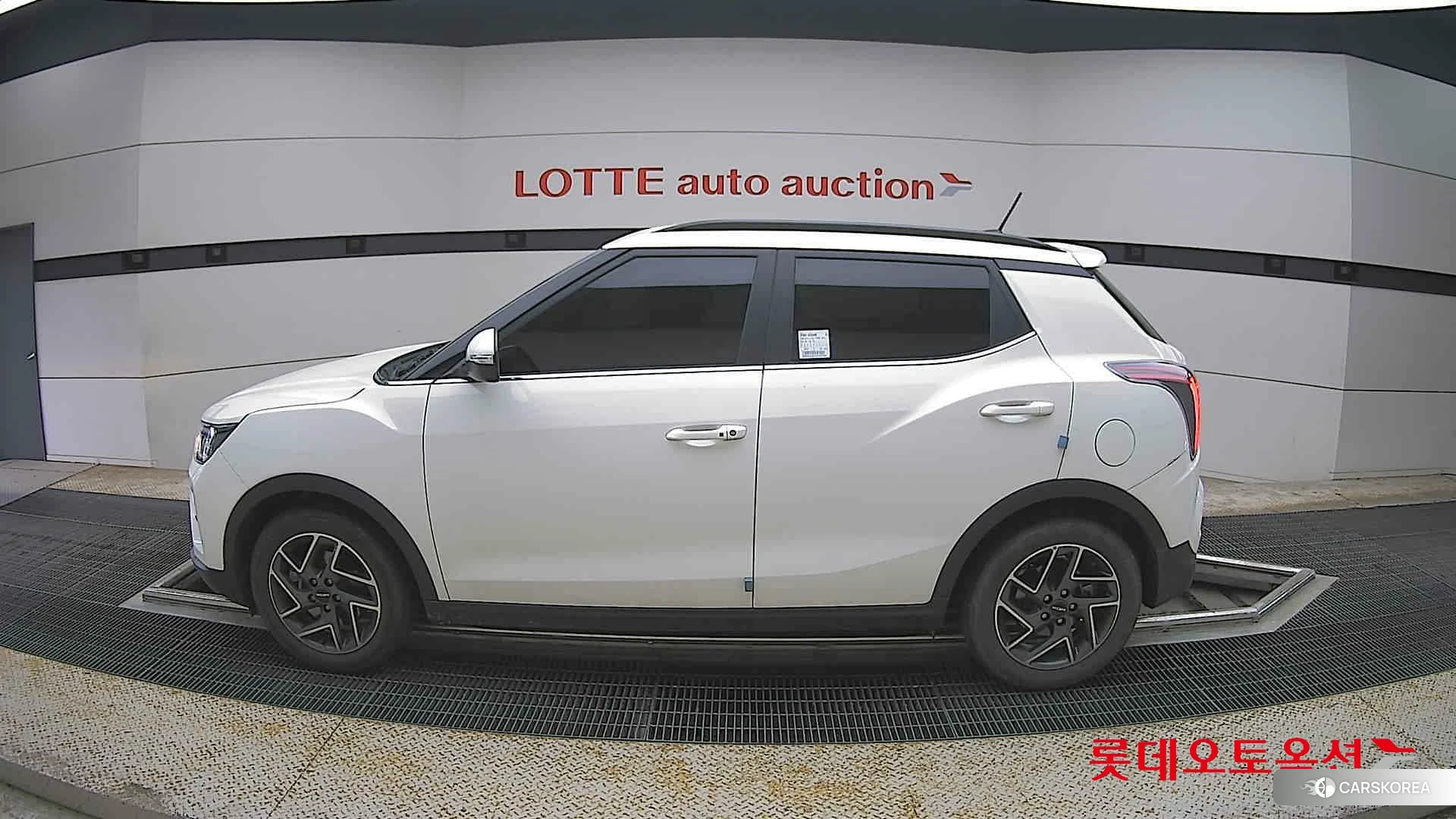 SsangYong Tivoli id 4352441 из Кореи 35
