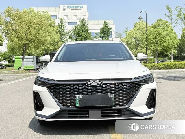 Chery Fengyun Fengyun A8 id 4236640 из Китая 10