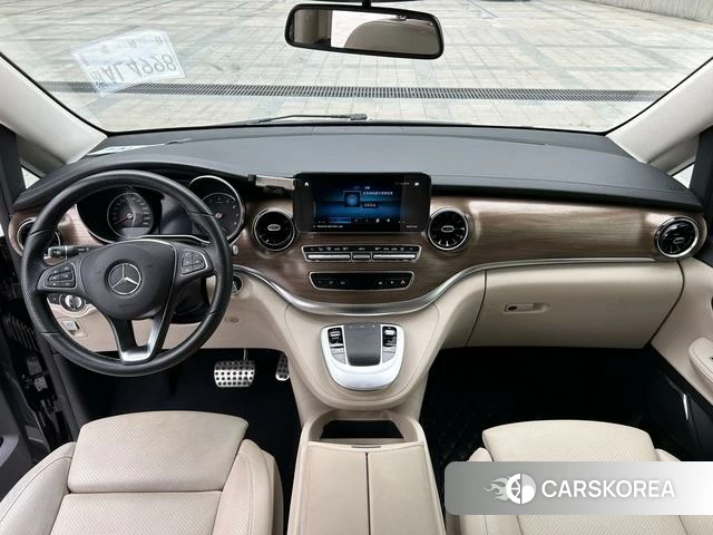 Mercedes-Benz V-class id 4290189 из Китая 10