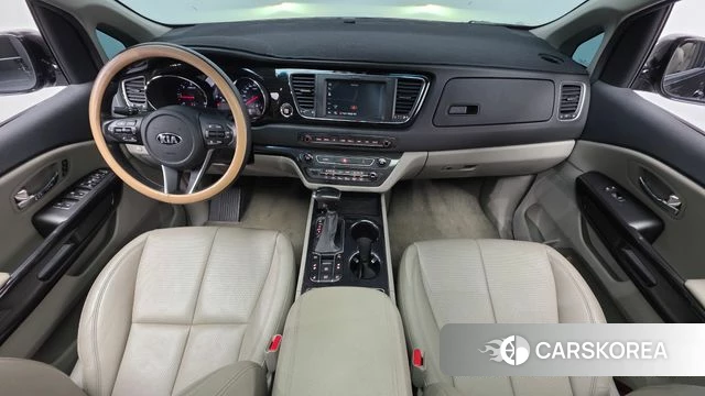 Kia The New Carnival id 4658438 из Кореи 17