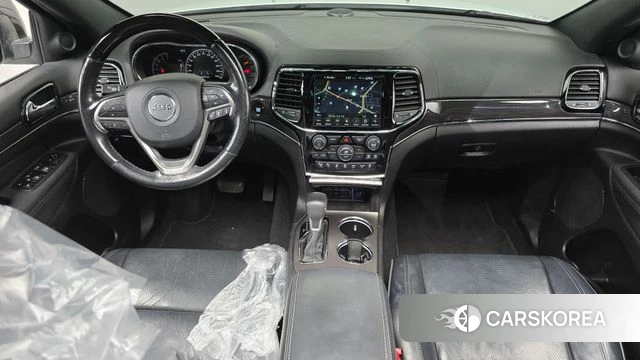 Jeep Grand Cherokee id 3905252 из Кореи 17