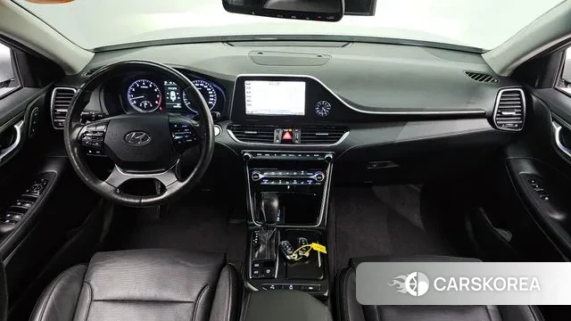 Hyundai Grandeur IG id 3188365 из Кореи 17