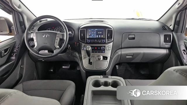 Hyundai The New Grand Starex id 4471645 из Кореи 29