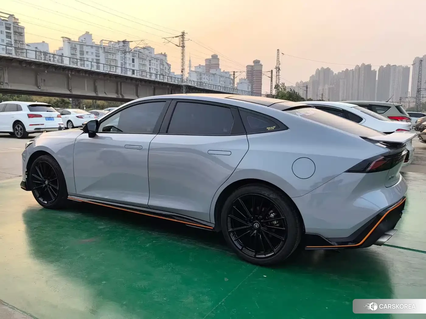 Chang'an Changan UNI-V id 4589481 из Китая 12