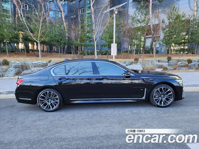 BMW 7 Series (G11) id 2423292 из Кореи 17