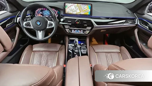 BMW 5 Series (G30) id 3472531 из Кореи 17