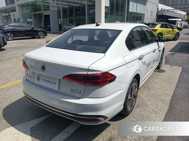 Volkswagen Bora id 4261280 из Китая 7