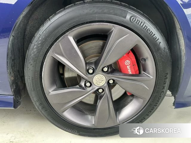 Buick Regal id 4241998 из Китая 13