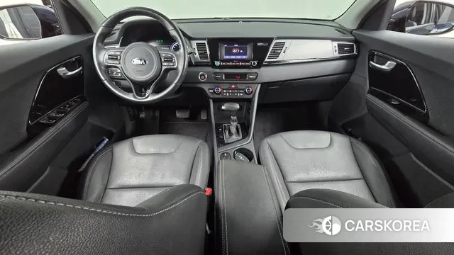 Kia Niro id 3627198 из Кореи 17