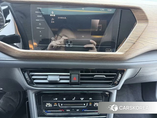 Volkswagen Tuyue id 4297888 из Китая 18