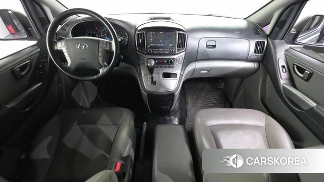 Hyundai The New Grand Starex id 4483392 из Кореи 17