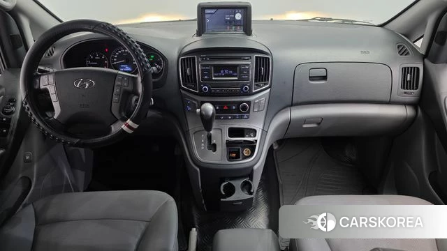Hyundai The New Grand Starex id 4563465 из Кореи 17