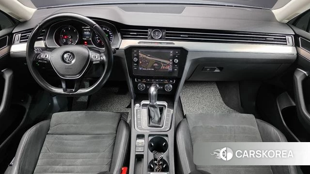 Volkswagen Passat GT (B8) id 4865599 из Кореи 17