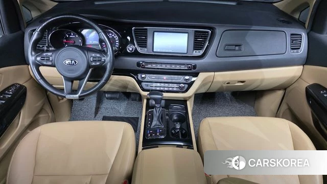 Kia All New Carnival id 4496975 из Кореи 17