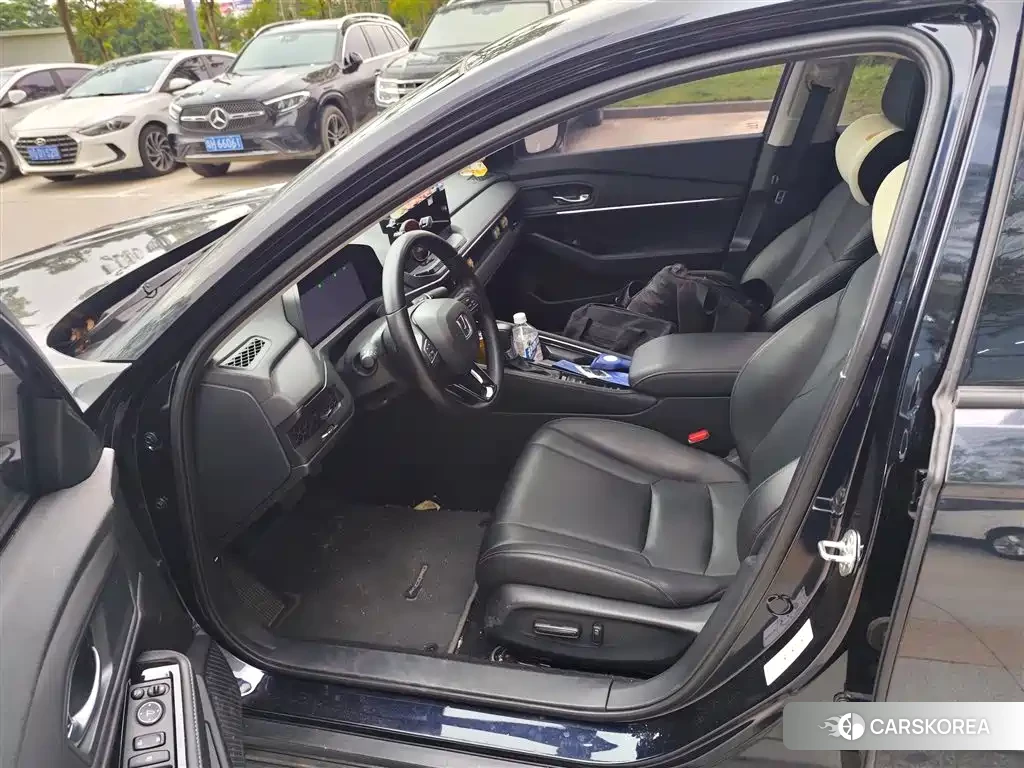 Honda Accord id 4601983 из Китая 7