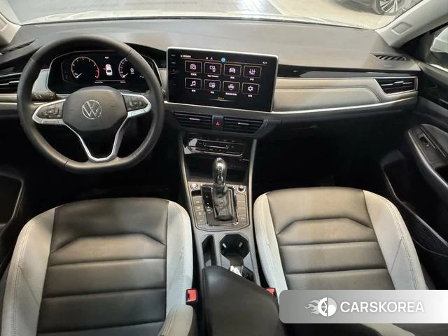Volkswagen Bora id 4272195 из Китая 7