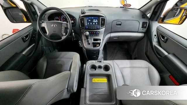Hyundai The New Grand Starex id 4542357 из Кореи 17
