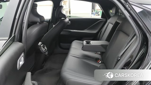Hyundai Ionic 6 id 4308696 из Кореи 17