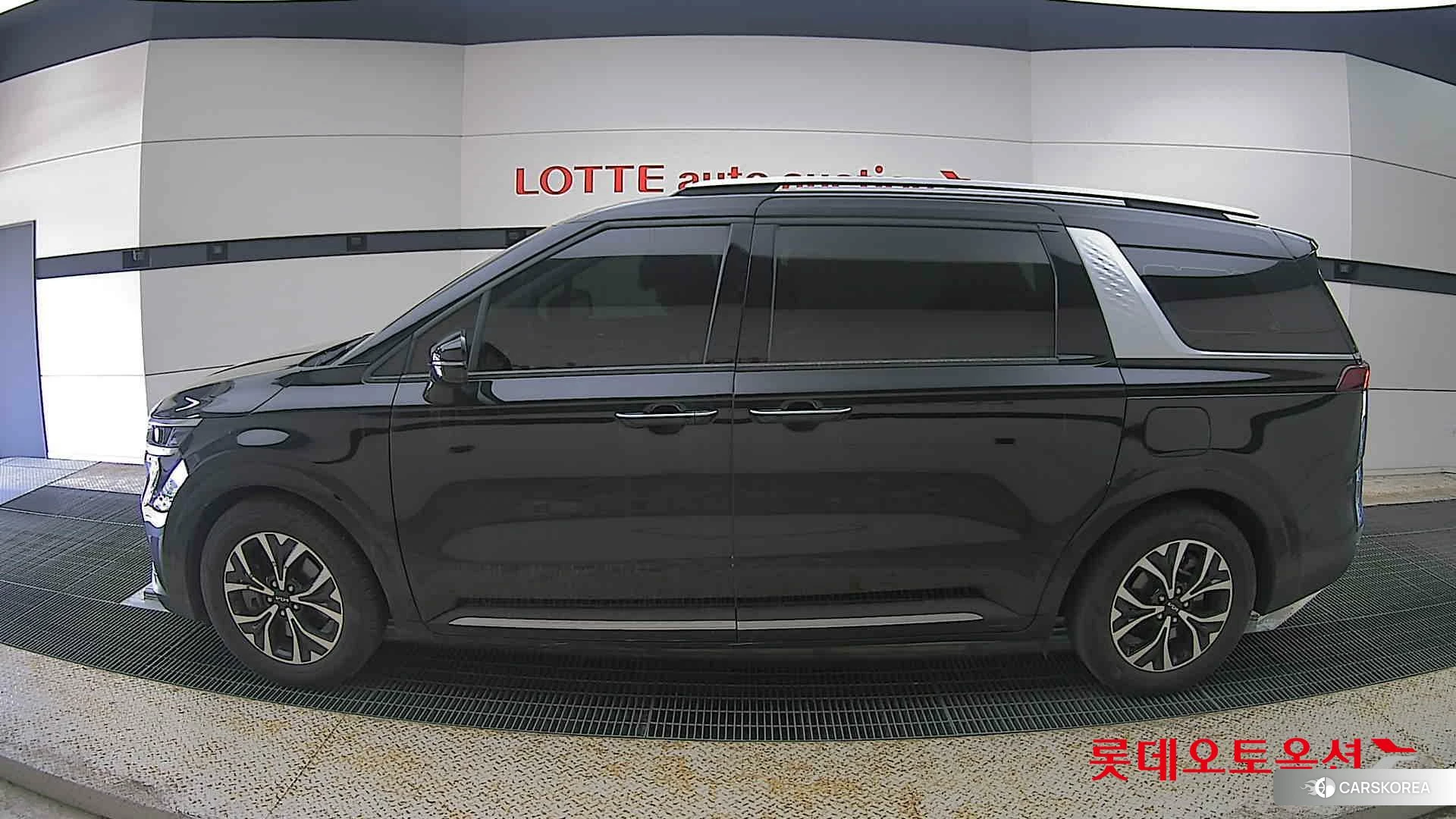 Kia Carnival id 4289596 из Кореи 34
