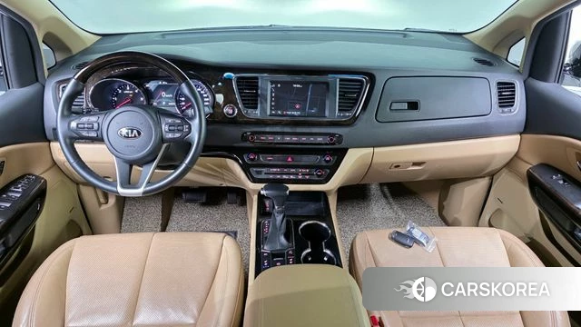 Kia The New Carnival id 4403391 из Кореи 30