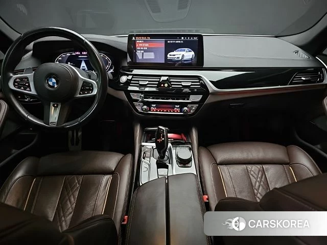BMW 5 Series (G30) id 4507207 из Кореи 14
