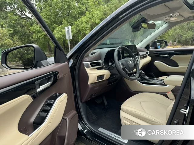 Toyota Highlander id 4262123 из Китая 13